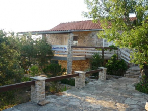 Secluded house with a parking space Cove Stratincica, Korcula - 13430